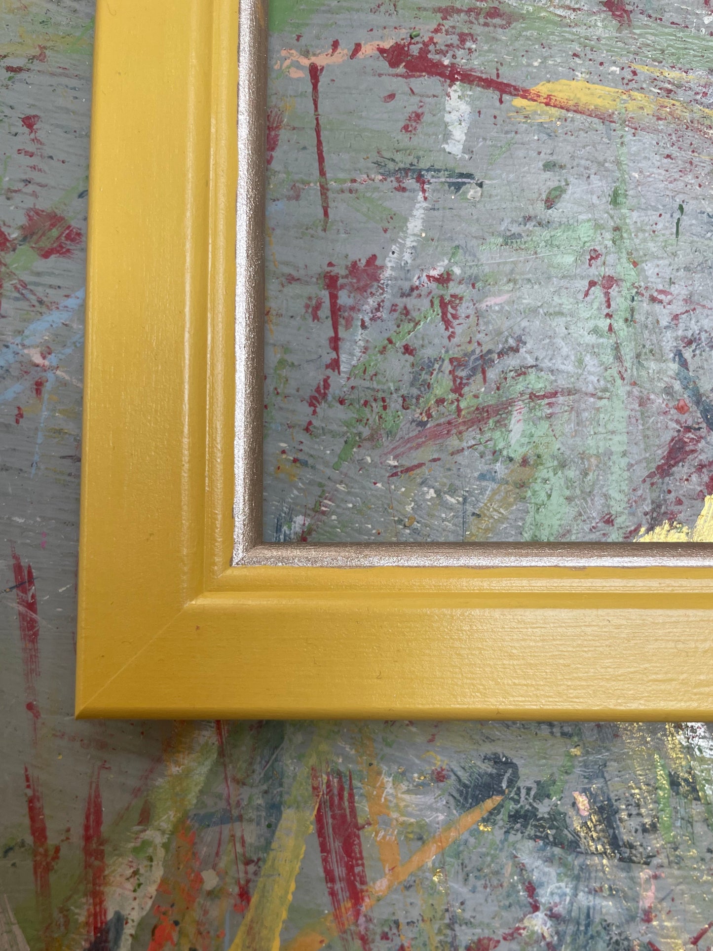 hand-painted frame - babouche with platinum trim